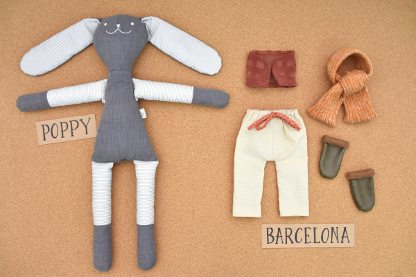 Oogy Outfit Barcelona für Poppy (ohne Puppe)